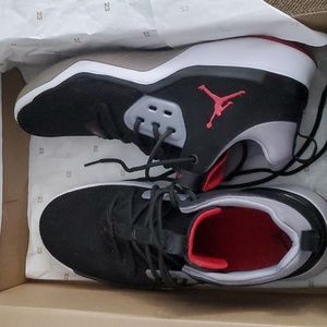 JORDAN DNA GOOD CONDITION IN BOX MENS SIZE 11